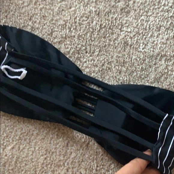 Bikini Tops bundle - Picture 3 of 4